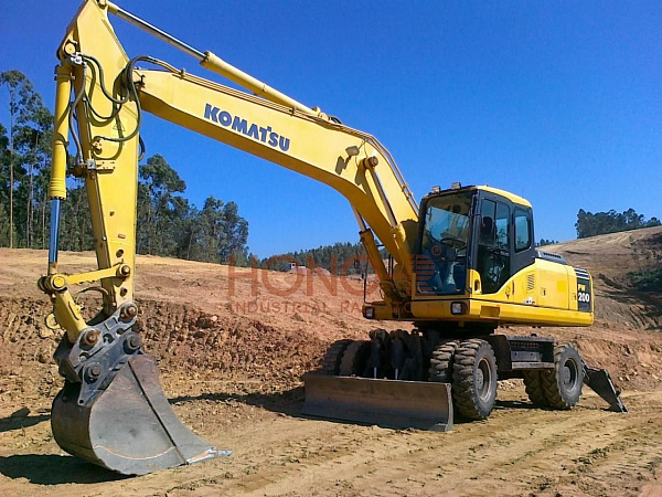 Радиатор для KOMATSU PW200 от производителя