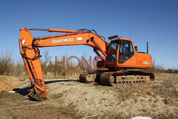 Радиатор для Daewoo SOLAR 220LC от производителя
